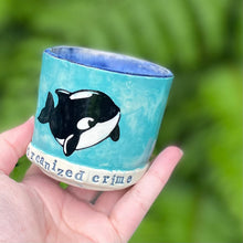 Load image into Gallery viewer, Orca cup 2
