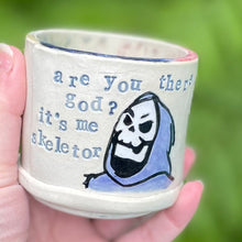 Load image into Gallery viewer, Skeletor cup 2
